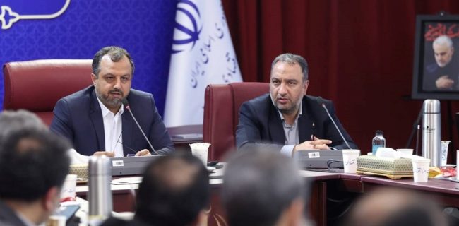 ایجاد ساز و کار "یادداشت وزارتی" برای انتقال موارد ضروری از استانها به وزیر اقتصاد ایجاد ساز و کار “یادداشت وزارتی” برای انتقال موارد ضروری از استانها به وزیر اقتصاد