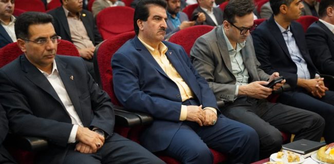 پشتیبانی بانک رفاه کارگران از واحدهای تولیدی استان هرمزگان از طریق ابزارهای نوین تامین مالی