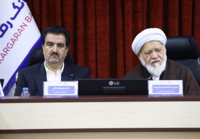 تلاشهای بانک رفاه کارگران در بهرهگیری از فناوریهای نوین بانکی شایسته قدردانی است