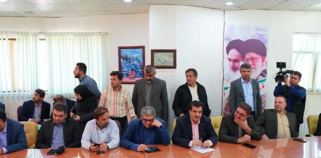 دکتر للهگانی:بانک رفاه کارگران تأمین مالی طرحهای اولویتدار کهگیلویه و بویراحمد را شتاب میبخشد دکتر للهگانی:بانک رفاه کارگران تأمین مالی طرحهای اولویتدار کهگیلویه و بویراحمد را شتاب میبخشد