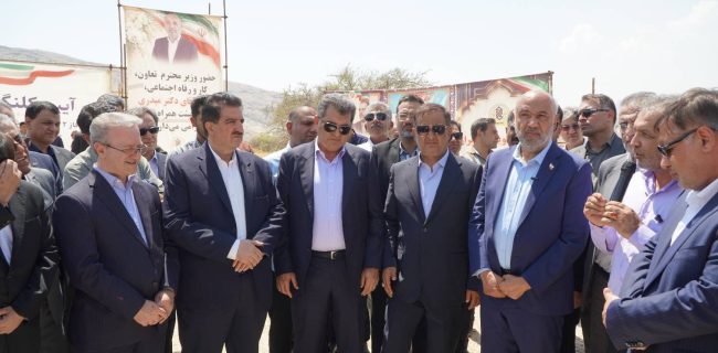 سفر وزیر تعاون، کار و رفاه اجتماعی و مدیرعامل بانک رفاه کارگران به استان فارس به مناسبت هفته دولت سفر وزیر تعاون، کار و رفاه اجتماعی و مدیرعامل بانک رفاه کارگران به استان فارس به مناسبت هفته دولت
