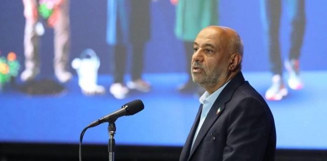 دولت چهاردهم به جای راه‌حل‌های کوتاه‌مدت، در حال تغییر قواعد سیاستگذاری است